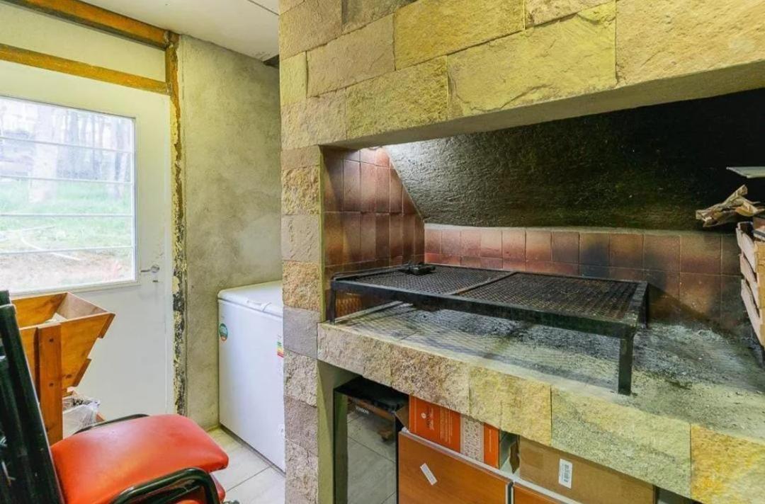 הוילה Moderna Casa En אושואיה מראה חיצוני תמונה