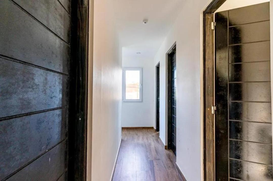 הוילה Moderna Casa En אושואיה מראה חיצוני תמונה