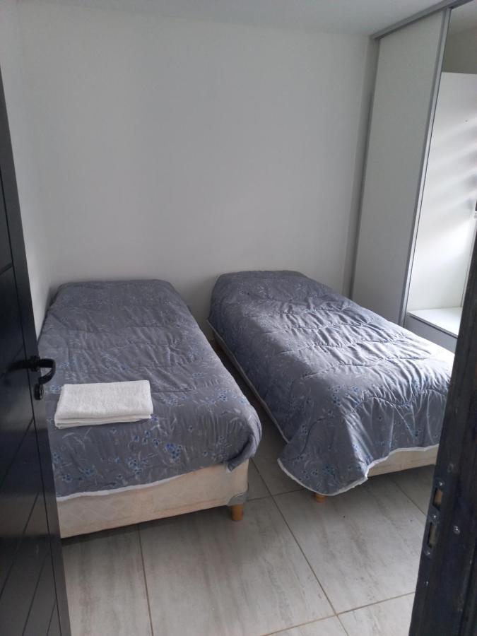 הוילה Moderna Casa En אושואיה מראה חיצוני תמונה